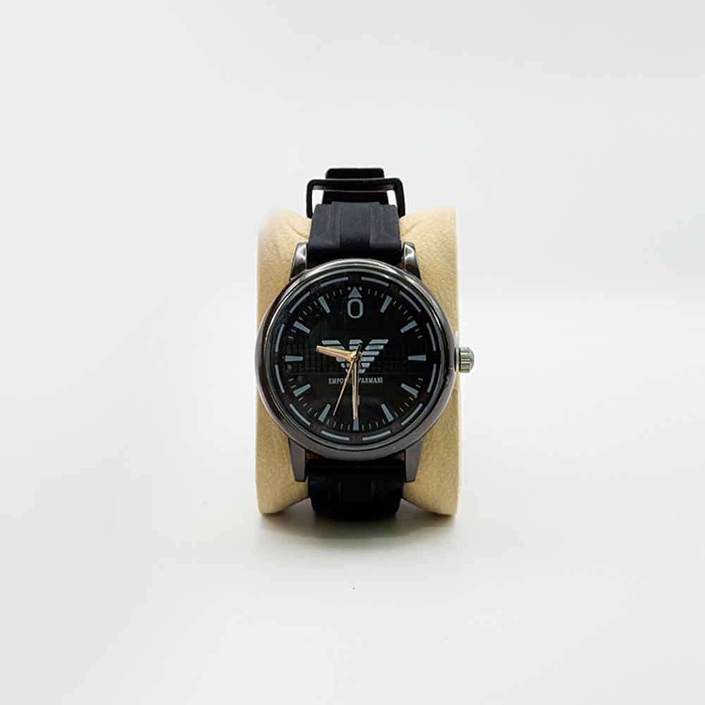 ساعة ارماني